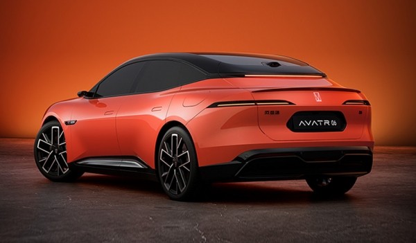 Седан Avatr 06 станет четвертой моделью бренда Седан Avatr 06 станет четвертой моделью бренда