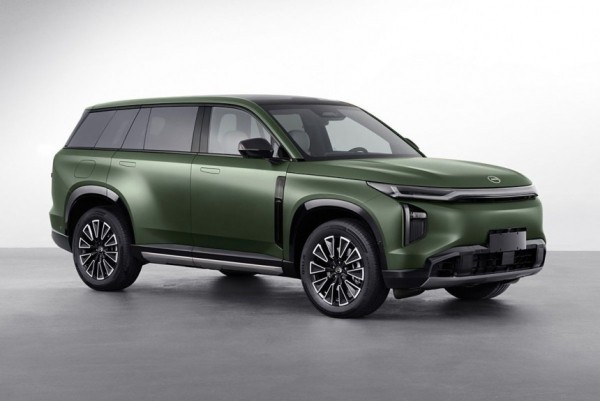 GAC представил большой гибридный кроссовер Trumpchi S7 GAC представил большой гибридный кроссовер Trumpchi S7