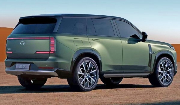 GAC представил большой гибридный кроссовер Trumpchi S7 GAC представил большой гибридный кроссовер Trumpchi S7