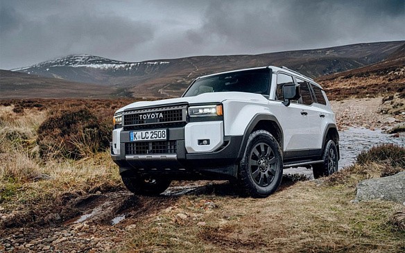 До дилеров РФ добрались самые мощные гибриды Toyota Camry XV80 До дилеров РФ добрались самые мощные гибриды Toyota Camry XV80