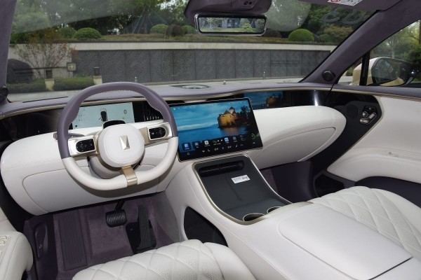 Кроссовер Avatr 11 обрел гибридную версию Кроссовер Avatr 11 обрел гибридную версию