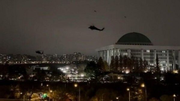 В Южной Корее объявили военное положение. Онлайн-репортаж В Южной Корее объявили военное положение. Онлайн-репортаж