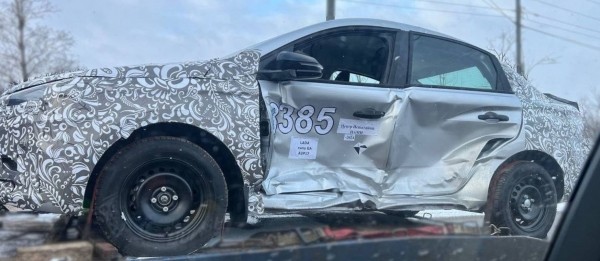 Прототипы Lada Iskra разбили в краш-тестах: фото повреждений