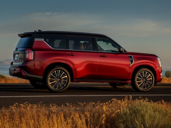 Россиянам предложили замену Land Cruiser 300 от Nissan