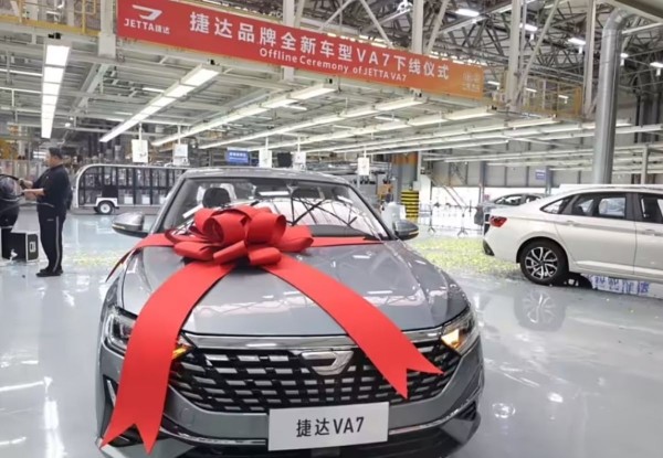 Стартовало производство Jetta VA7. Седан ждут в России Стартовало производство Jetta VA7. Седан ждут в России