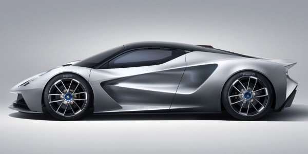 Ждали 4 года: на рынок вышел крутой гиперкар Lotus Evija Ждали 4 года: на рынок вышел крутой гиперкар Lotus Evija