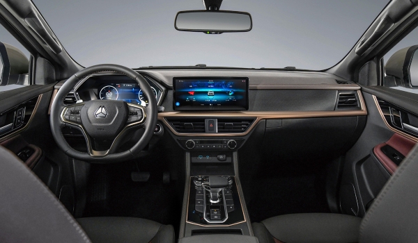 Пикап Sinotruk Bolden S7 готов к дебюту в России Пикап Sinotruk Bolden S7 готов к дебюту в России