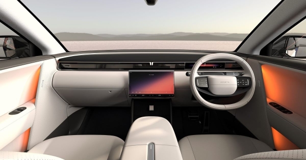 Показан кроссовер Tata Avinya X на платформе JLR Показан кроссовер Tata Avinya X на платформе JLR