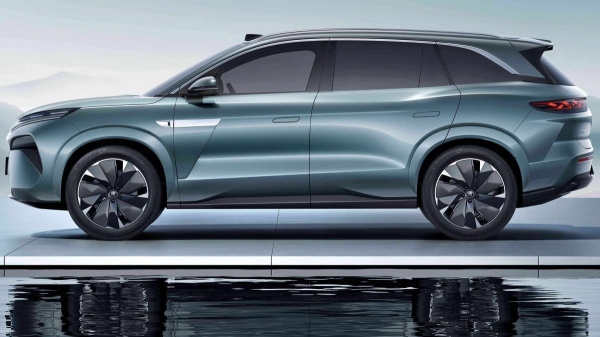 Представлен флагманский кроссовер BYD Tang L Представлен флагманский кроссовер BYD Tang L