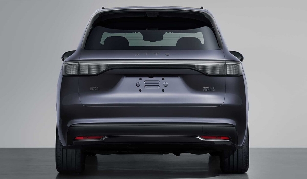 Кроссовер Aito/Seres M8 станет четвертой моделью бренда Кроссовер Aito/Seres M8 станет четвертой моделью бренда