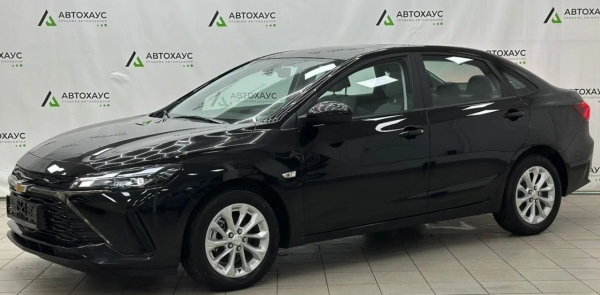 Автомобили из параллельного импорта предлагают по выгодным ценам в начале 2025 года. ТОП-10 моделей