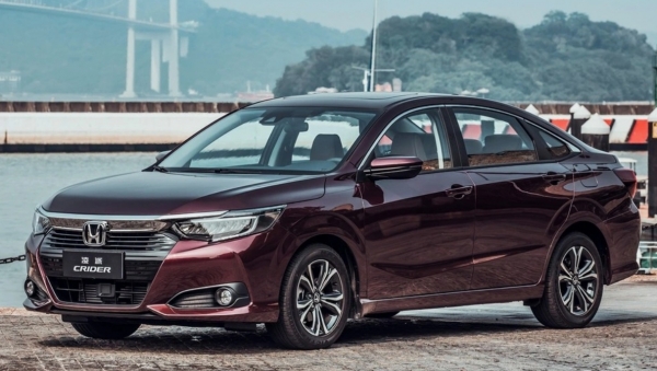 Автомобили из параллельного импорта предлагают по выгодным ценам в начале 2025 года. ТОП-10 моделей