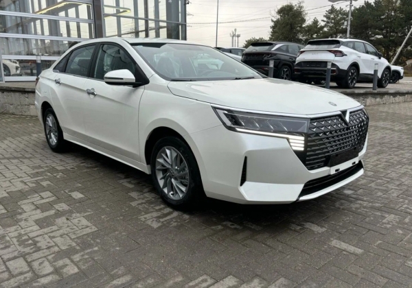 Автомобили из параллельного импорта предлагают по выгодным ценам в начале 2025 года. ТОП-10 моделей