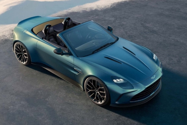 Родстер Aston Martin Vantage обновлен вслед за купе Родстер Aston Martin Vantage обновлен вслед за купе