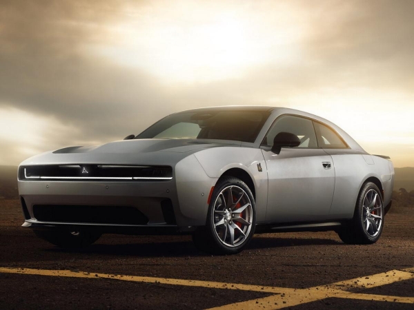 До России добрался «воскрешенный» маслкар Dodge До России добрался «воскрешенный» маслкар Dodge