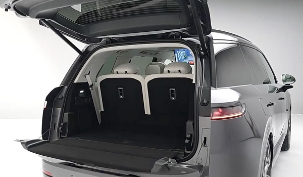 Кроссовер Lynk & Co 900 опередил Volvo в развитии Кроссовер Lynk & Co 900 опередил Volvo в развитии