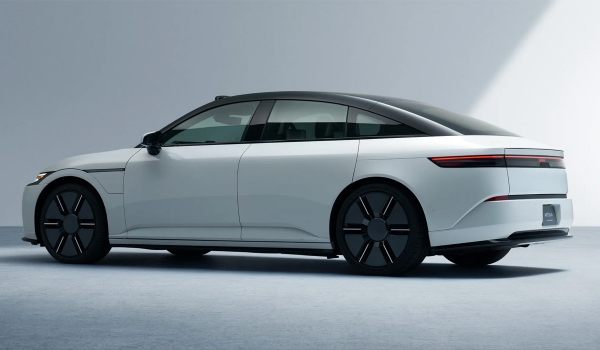 Sony и Honda показали серийный лифтбек Afeela 1 Sony и Honda показали серийный лифтбек Afeela 1