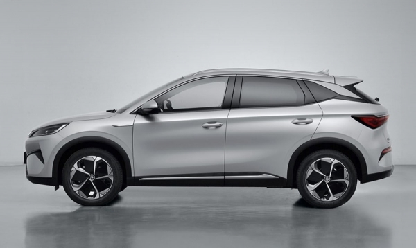 Обновленный кроссовер BYD Yuan Plus (он же Atto 3) анонсирован в Китае Обновленный кроссовер BYD Yuan Plus (он же Atto 3) анонсирован в Китае