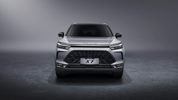 Компания BAIC снизила цены на кроссоверы для россиян на 1 млн рублей