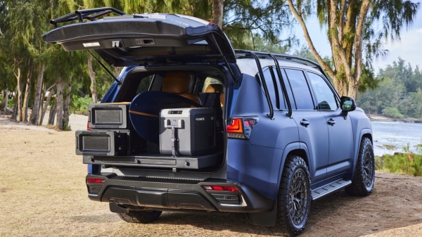 Lexus LX подготовили для серфинга и пляжного отдыха