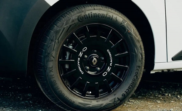 Минивэн Renault Kangoo получил лимитированную версию для активного отдыха Минивэн Renault Kangoo получил лимитированную версию для активного отдыха