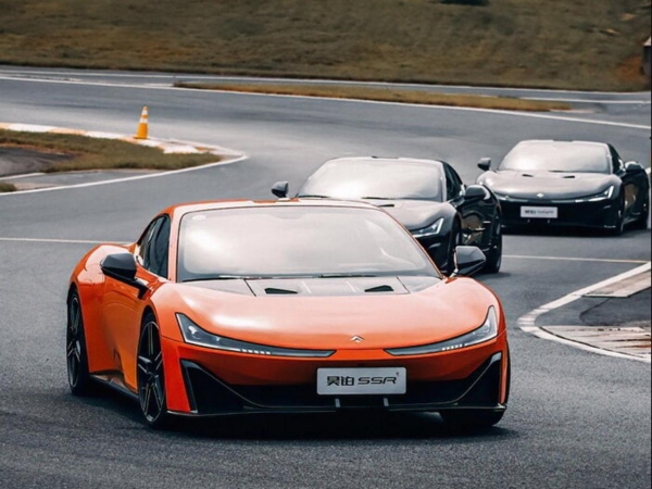 Нужны ли мощные моторы в гражданских авто: мнение эксперта Нужны ли мощные моторы в гражданских авто: мнение эксперта