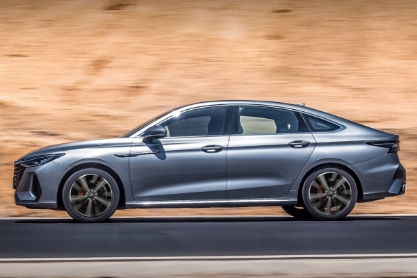 Офис Chery назвал обновленные прайсы на седан Chery Arrizo 8 Офис Chery назвал обновленные прайсы на седан Chery Arrizo 8