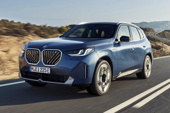 Продажи легковых автомобилей в России вернулись к росту в начале 2025 года