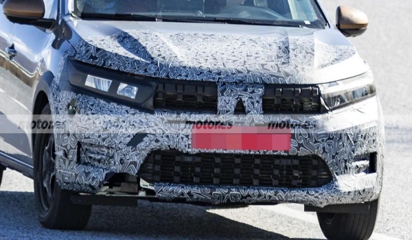 Раскрыта внешность обновленных Dacia Sandero и Jogger Раскрыта внешность обновленных Dacia Sandero и Jogger