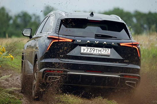 Российский рынок покинул молодежный кроссовер Haval