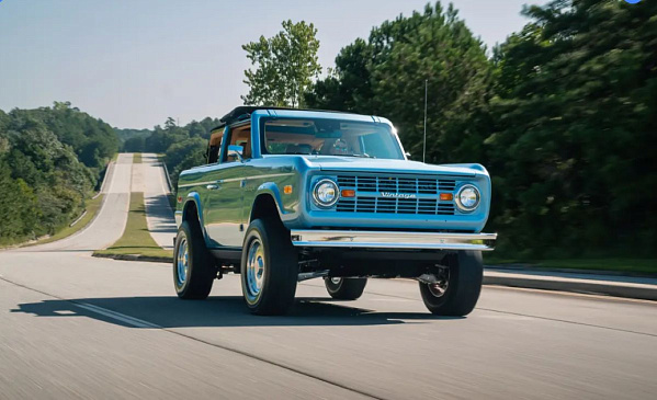 В автопарке МВД РФ появился новый гигантский пикап Ford В автопарке МВД РФ появился новый гигантский пикап Ford