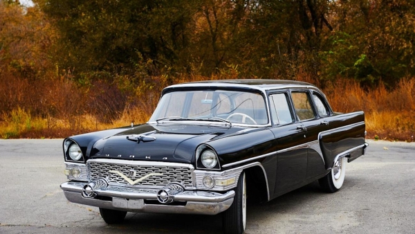 В Калининграде продают редкий отечественный автомобиль за огромные деньги В Калининграде продают редкий отечественный автомобиль за огромные деньги