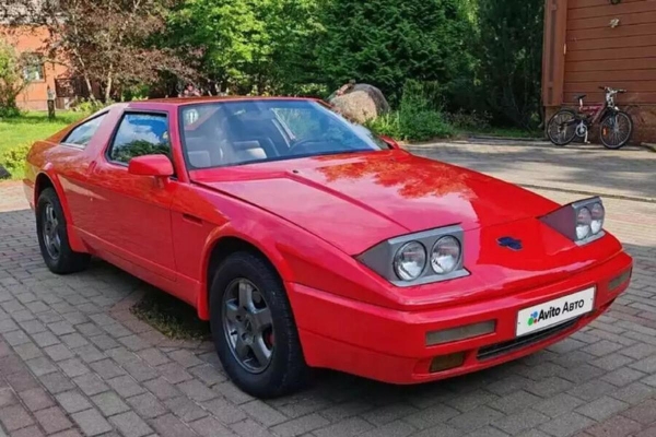 В Москве выставили на продажу уникальный отечественный автомобиль ЮНА В Москве выставили на продажу уникальный отечественный автомобиль ЮНА