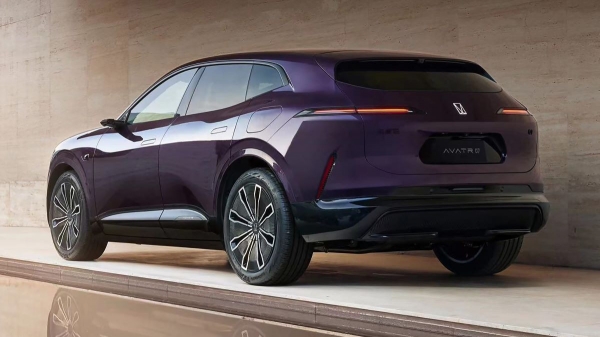 В России продают новейшие кроссоверы Avatr с крутой мультимедиа