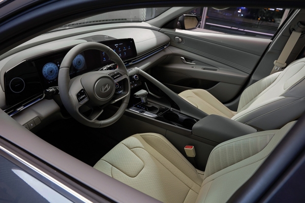 В Россию привезли дешевый седан Hyundai по цене «Весты»