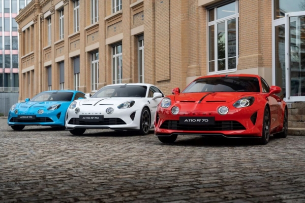 Alpine A110 R 70: юбилейная и прощальная спецверсия Alpine A110 R 70: юбилейная и прощальная спецверсия