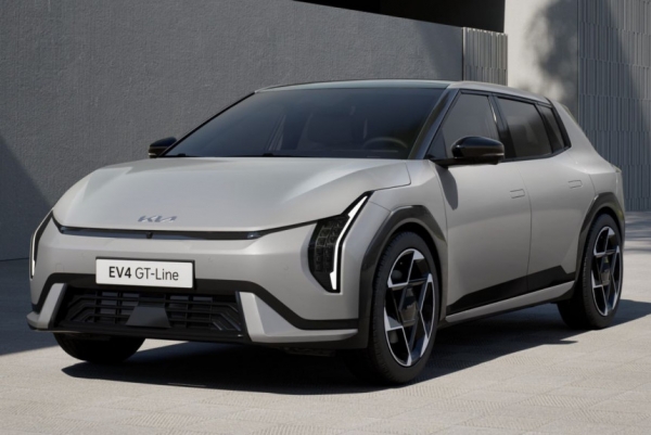 Серийный электромобиль Kia EV4: все версии