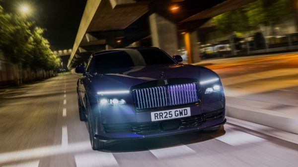 Rolls-Royce Black Badge Spectre стал самой мощной моделью марки Rolls-Royce Black Badge Spectre стал самой мощной моделью марки
