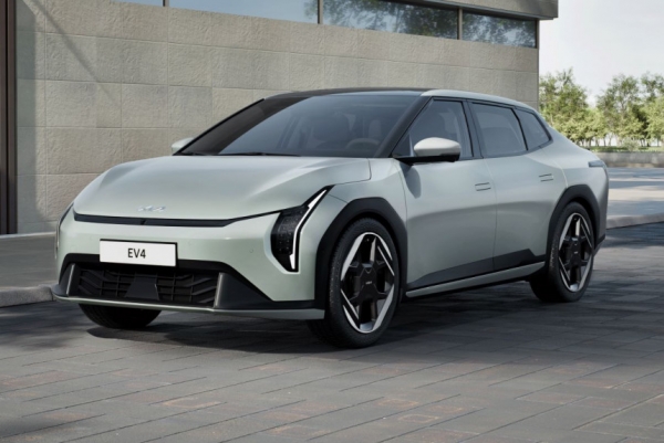 Электромобили Kia EV4: седан и хэтчбек Электромобили Kia EV4: седан и хэтчбек