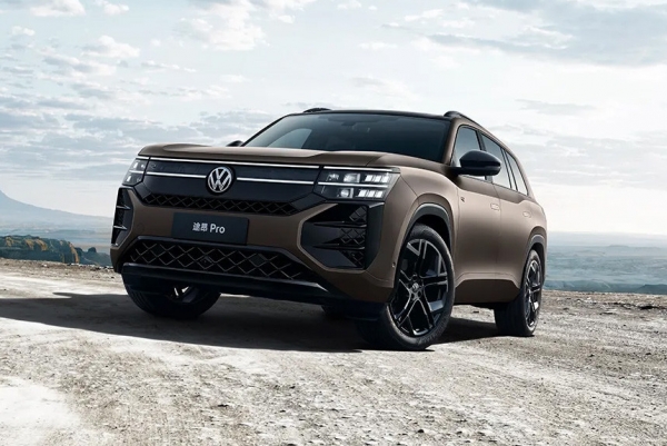 Представлен большой кроссовер Volkswagen Teramont Pro Представлен большой кроссовер Volkswagen Teramont Pro