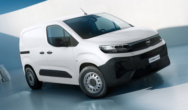 У «каблучков» концерна Stellantis появился гибридный полный привод У «каблучков» концерна Stellantis появился гибридный полный привод