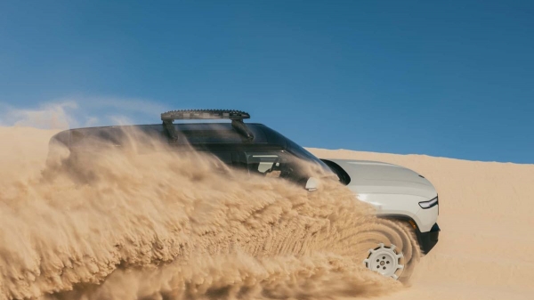 У электромобилей Rivian R1S и R1T появилась версия California Dune У электромобилей Rivian R1S и R1T появилась версия California Dune