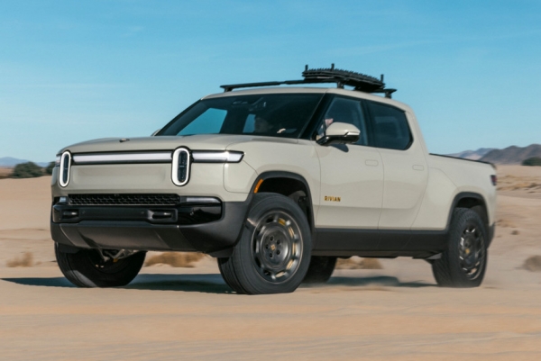 У электромобилей Rivian R1S и R1T появилась версия California Dune У электромобилей Rivian R1S и R1T появилась версия California Dune