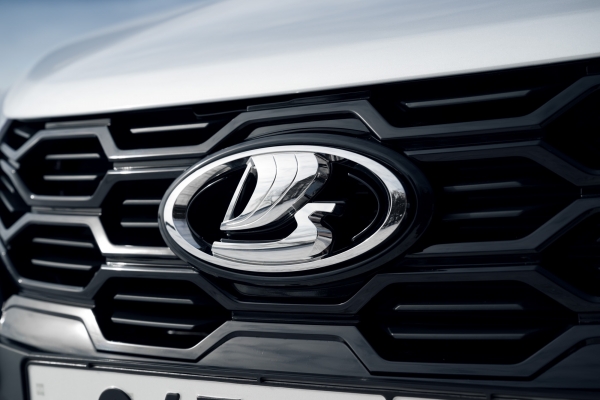 Дилеры в Белоруссии устроили распродажу российских «Вест» Дилеры в Белоруссии устроили распродажу российских «Вест»