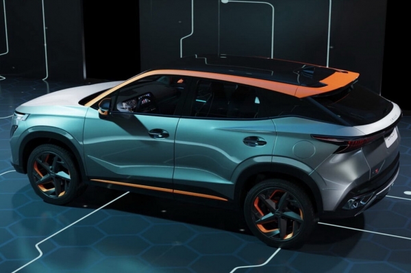 Дилеры в России устроили распродажу кроссоверов Omoda C5