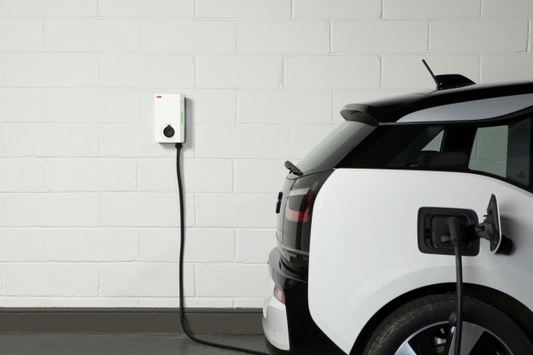 Эксплуатировать электрокары в России в 6 раз дешевле, чем авто с ДВС Эксплуатировать электрокары в России в 6 раз дешевле, чем авто с ДВС