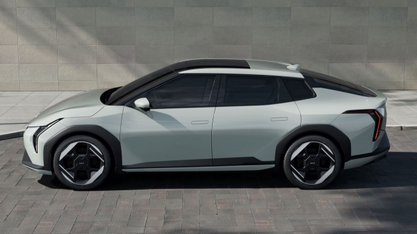 Электромобили Kia EV4: седан и хэтчбек Электромобили Kia EV4: седан и хэтчбек