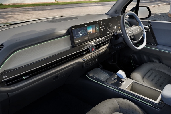 Начались продажи дешевого Kia Syros со странным дизайном