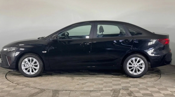 Названы самые недорогие машины, которые приезжают в Россию по схеме параллельного импорта Названы самые недорогие машины, которые приезжают в Россию по схеме параллельного импорта