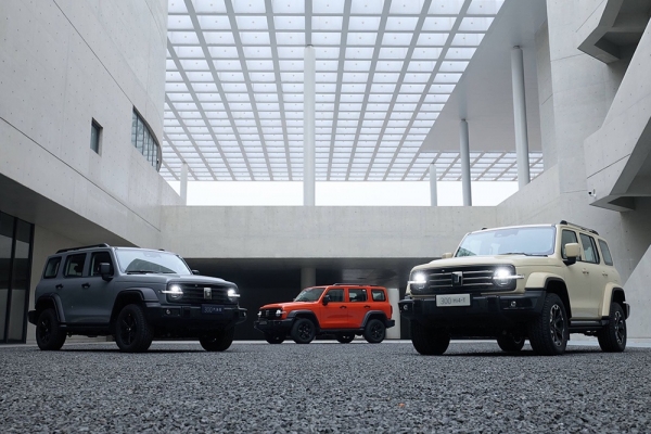 Новый Tank 300 показали официально. Реальные фото из Китая Новый Tank 300 показали официально. Реальные фото из Китая